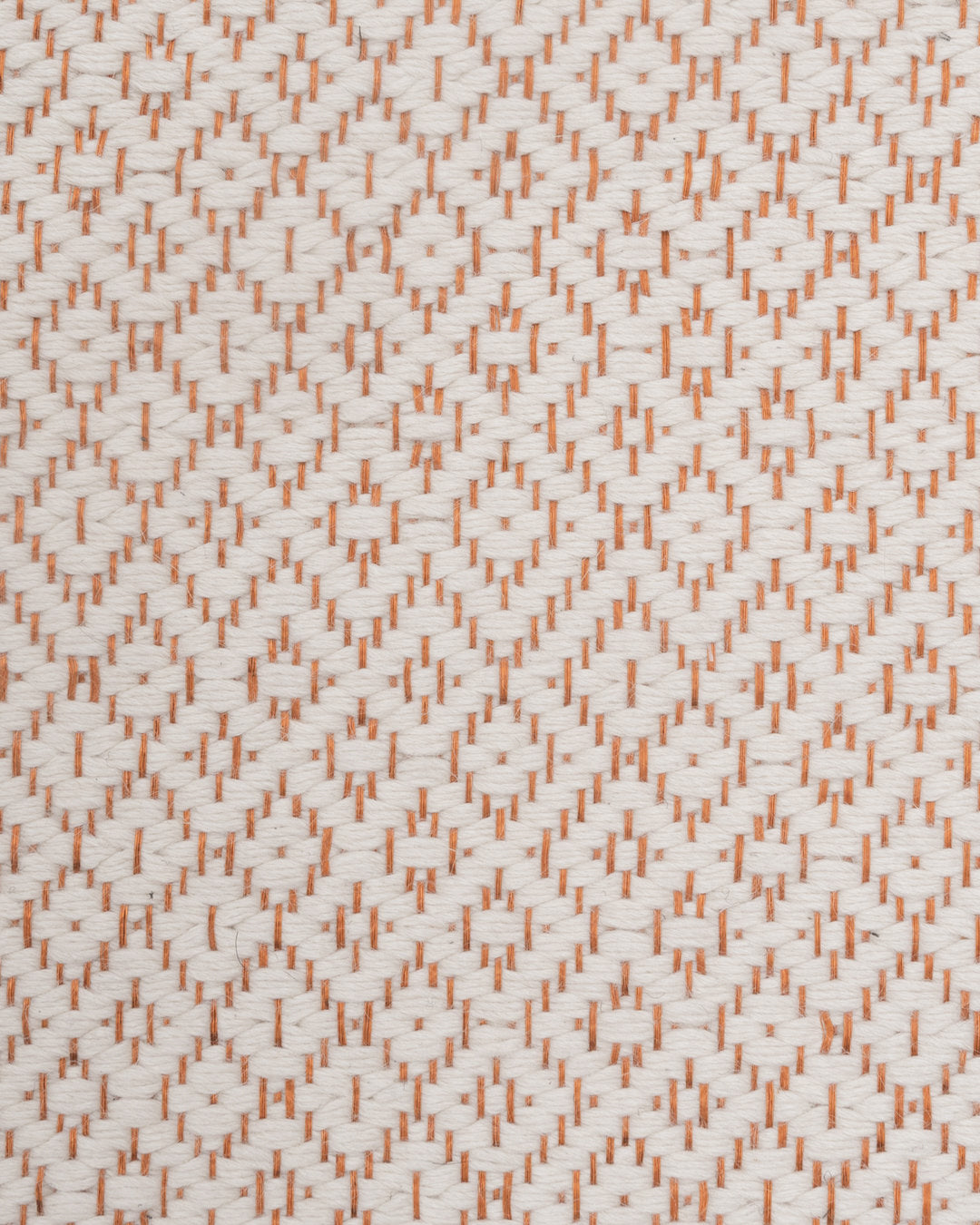 SUSU WEAVE RUG IN COPPER AND API ALPACA