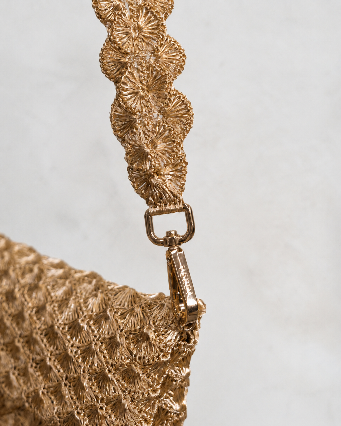 CLUTCH STRAP - GOLD